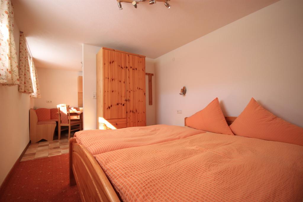 S'Huamatl Apartman Sankt Leonhard im Pitztal Szoba fotó